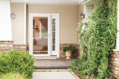 STORM DOORS