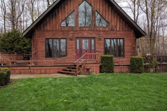 Project Gallery: Log Home A log home renovation by London, Ontario's Heritage Renovations in partnership with North Star Windows & Doors and Gentek.